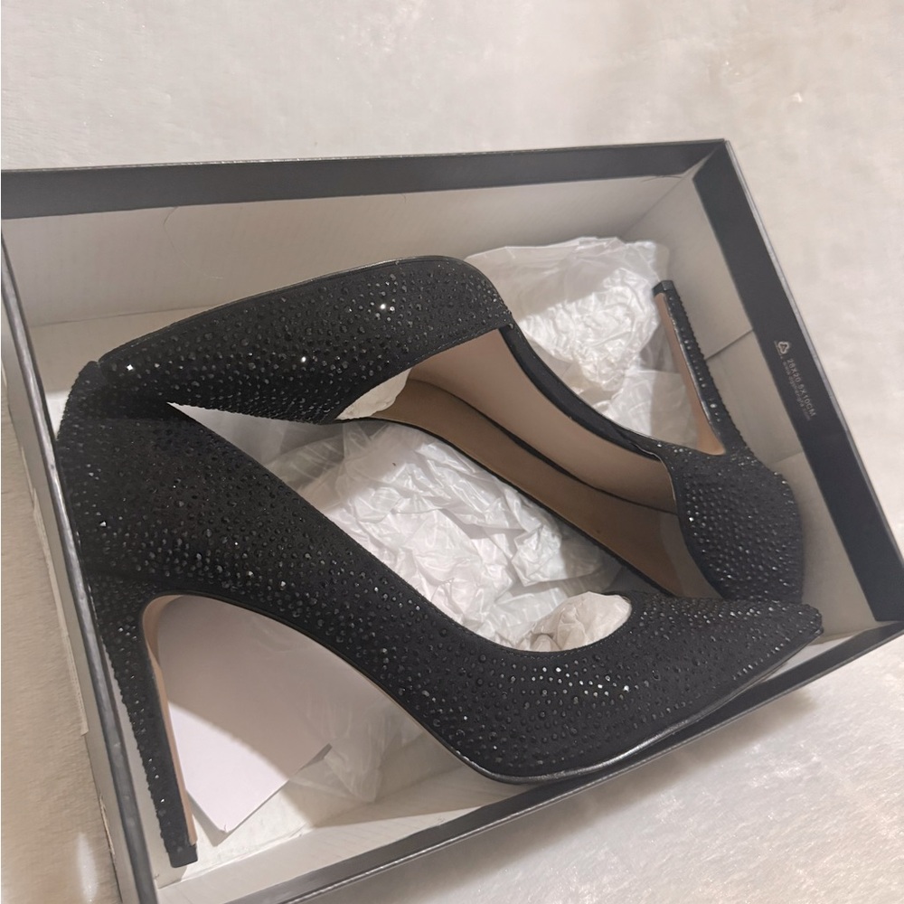 INC Kenjay O’Dorsay Rhinestone Pumps - Picture 5 of 6